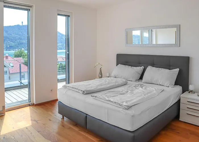 Penthouse Poertschach Apartment *